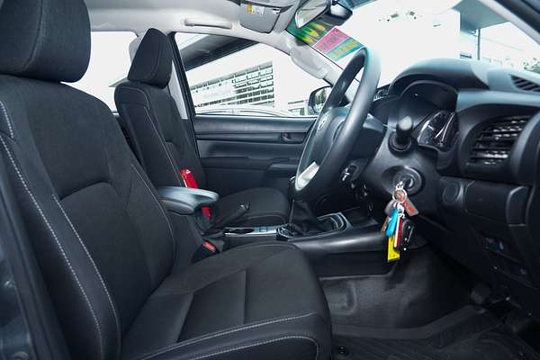 2023 Toyota Hilux SR GUN126R 4X4