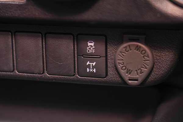 2023 Toyota Hilux SR GUN126R 4X4