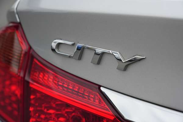 2015 Honda City VTi-L GM