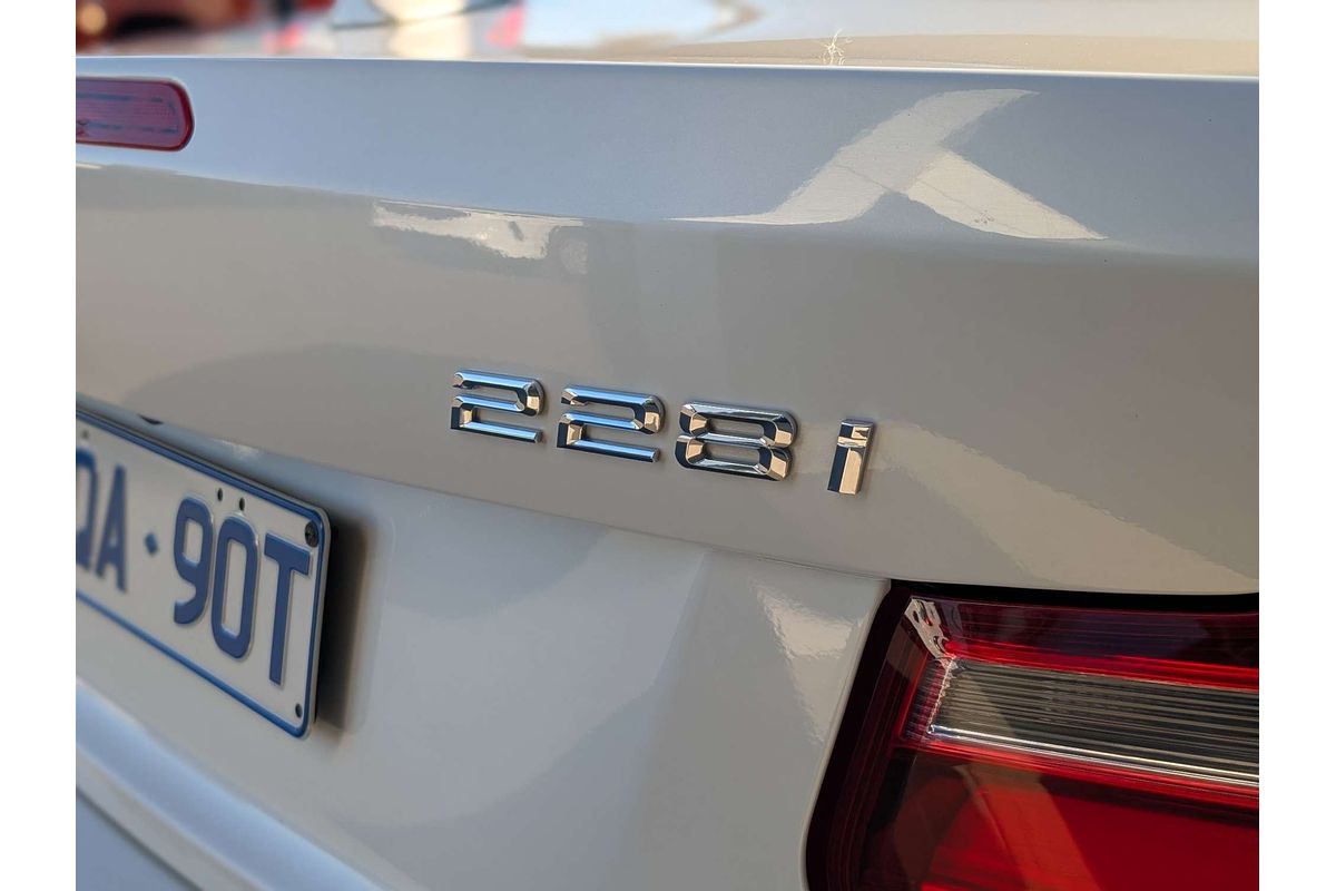2015 BMW 2 Series 228i Luxury Line F23