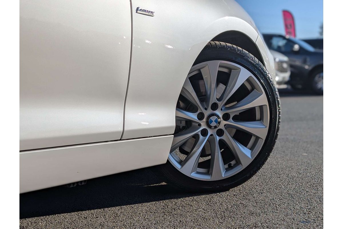 2015 BMW 2 Series 228i Luxury Line F23