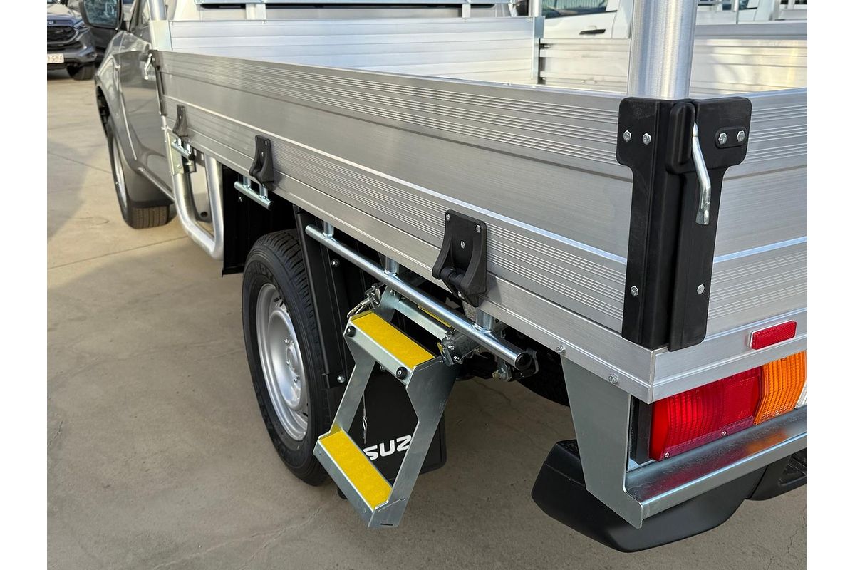 2025 Isuzu D-MAX SX 4X4