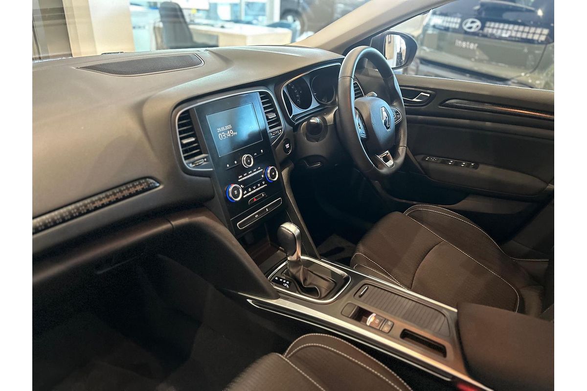 2018 Renault Megane Zen LFF