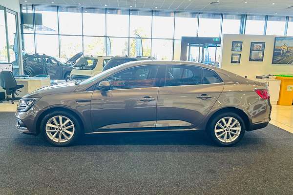 2018 Renault Megane Zen LFF