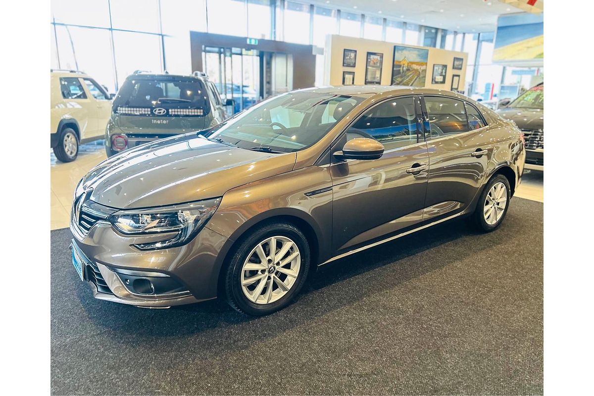 2018 Renault Megane Zen LFF