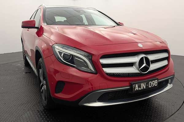 2016 Mercedes-Benz GLA-Class GLA180 X156