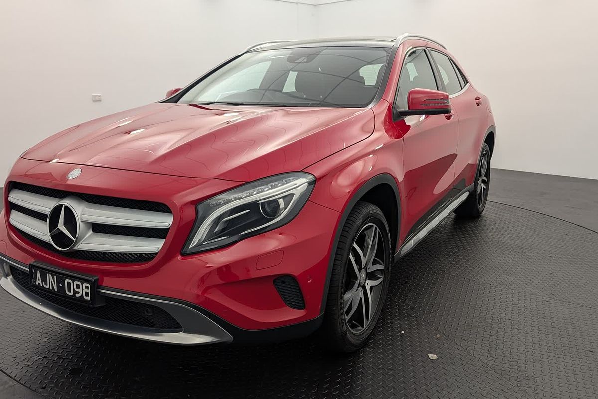 2016 Mercedes-Benz GLA-Class GLA180 X156