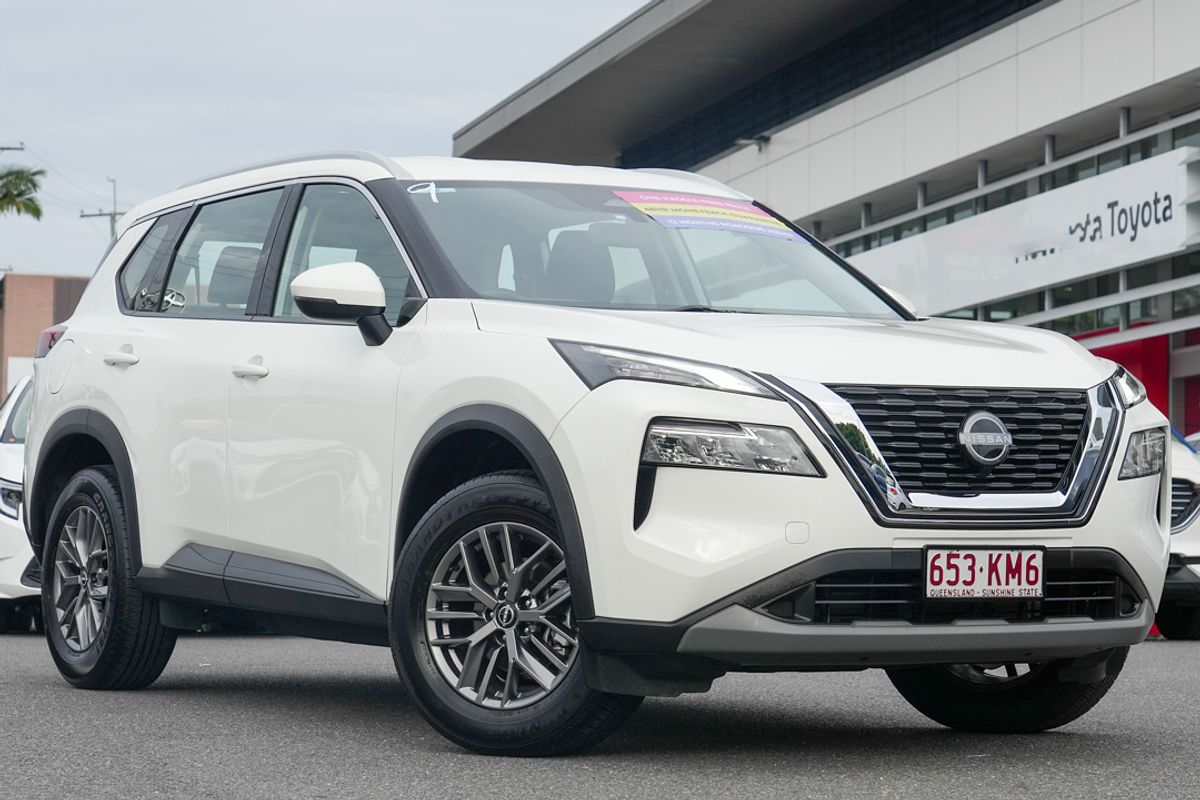 2024 Nissan X-TRAIL ST T33