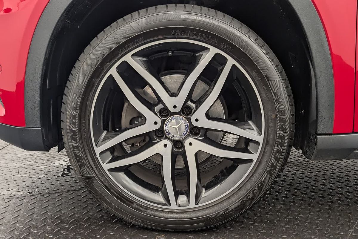2016 Mercedes-Benz GLA-Class GLA180 X156