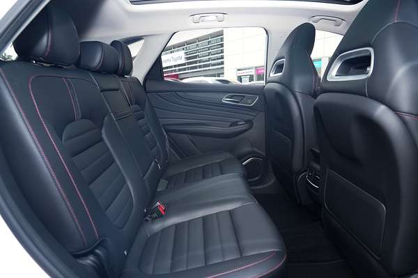 2021 MG HS Essence SAS23