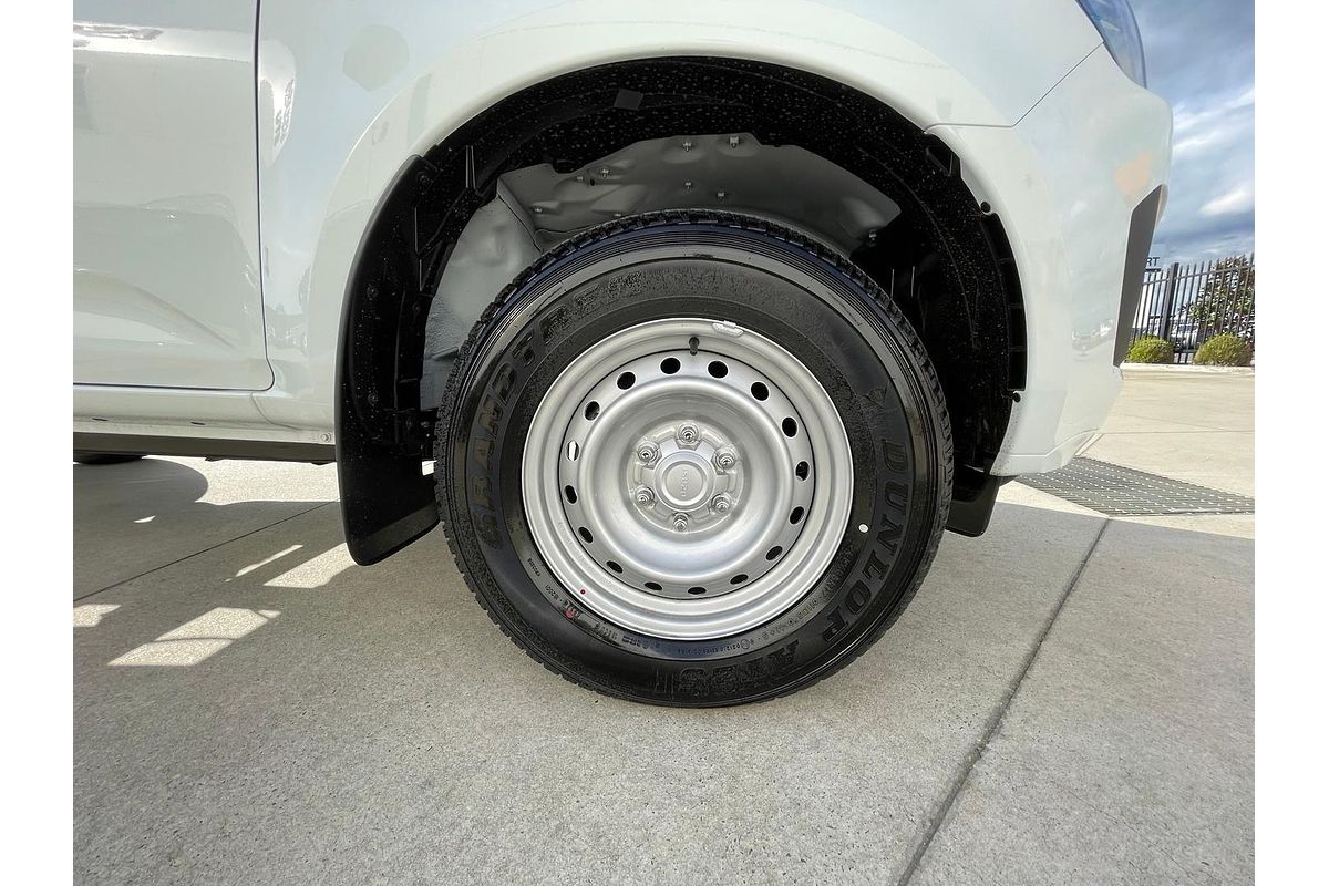 2025 Isuzu D-MAX SX High Ride Rear Wheel Drive