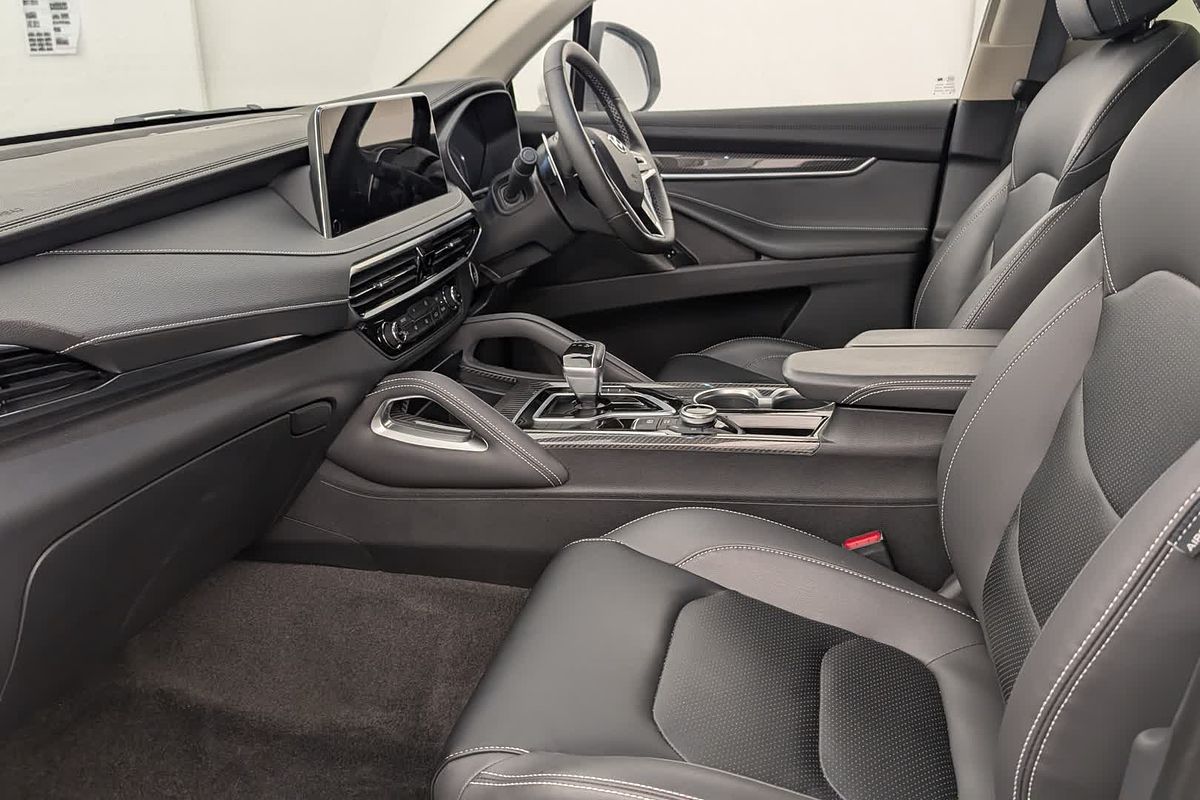 2023 LDV D90 Executive SV9A