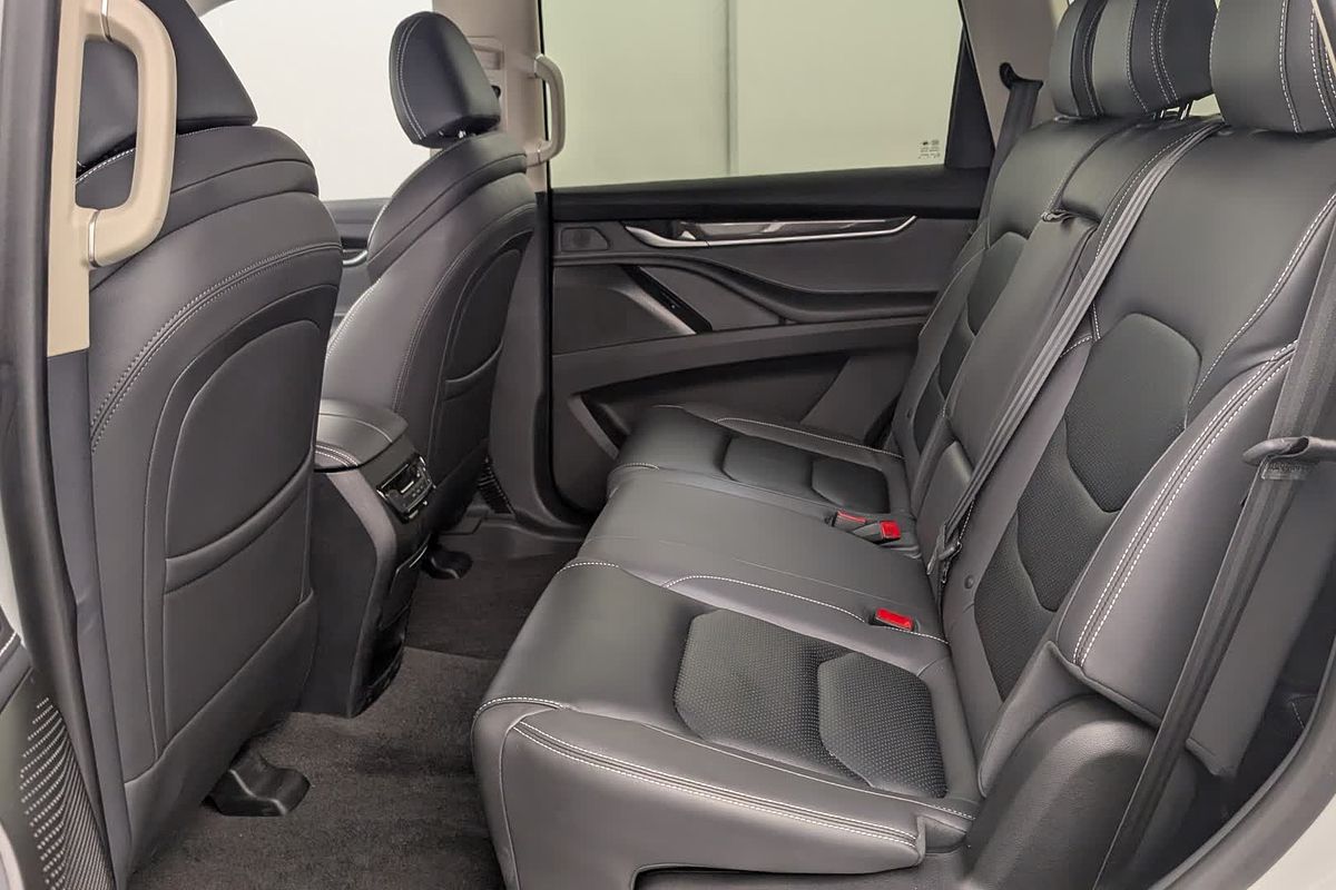 2023 LDV D90 Executive SV9A