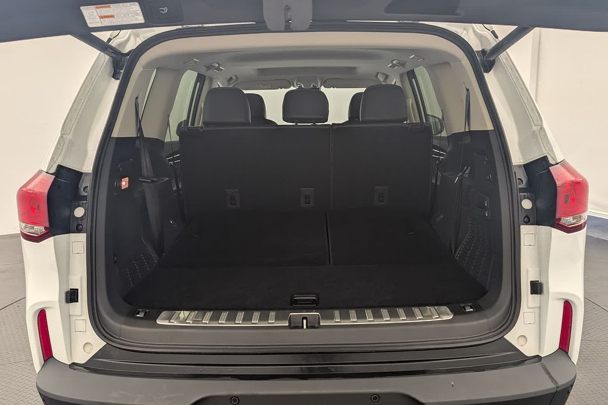 2023 LDV D90 Executive SV9A