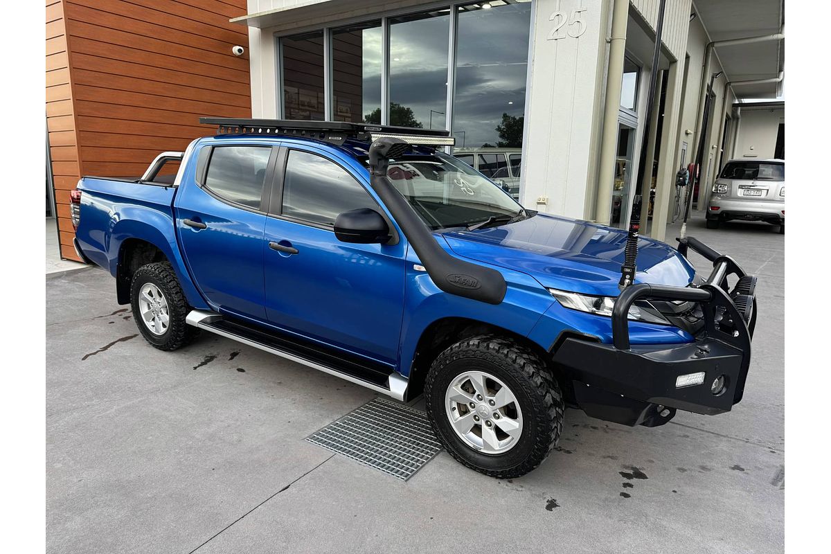 2021 Mitsubishi TRITON GLX + MY21