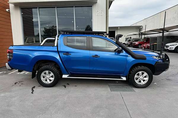 2021 Mitsubishi TRITON GLX + MY21
