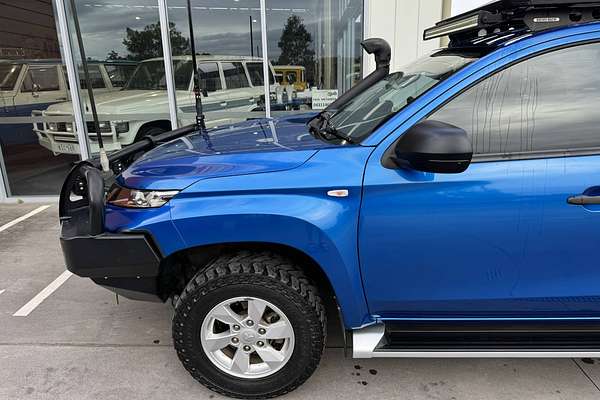 2021 Mitsubishi TRITON GLX + MY21