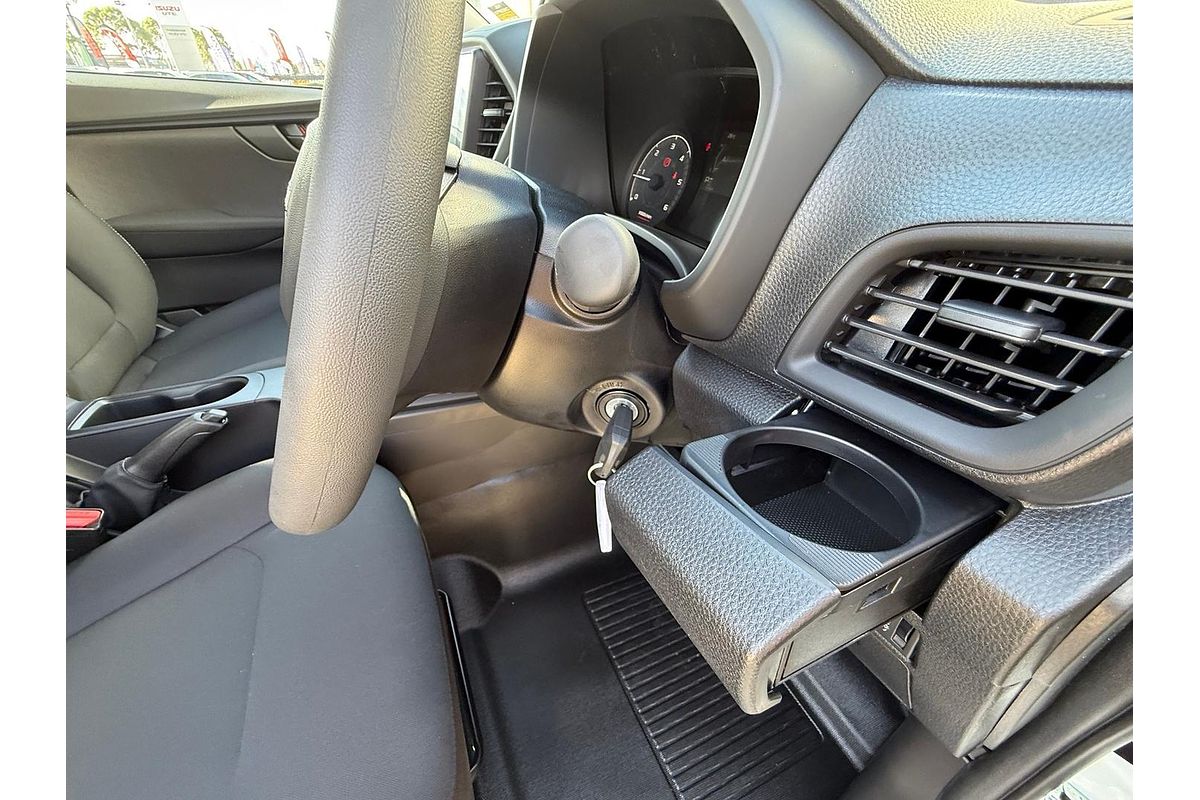2025 Isuzu D-MAX SX High Ride Rear Wheel Drive