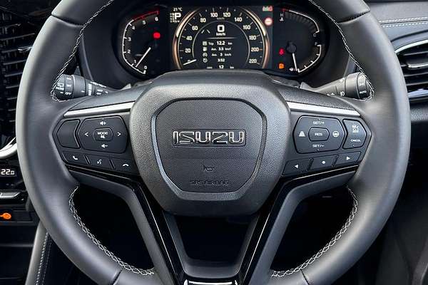 2025 Isuzu MU-X LS-U