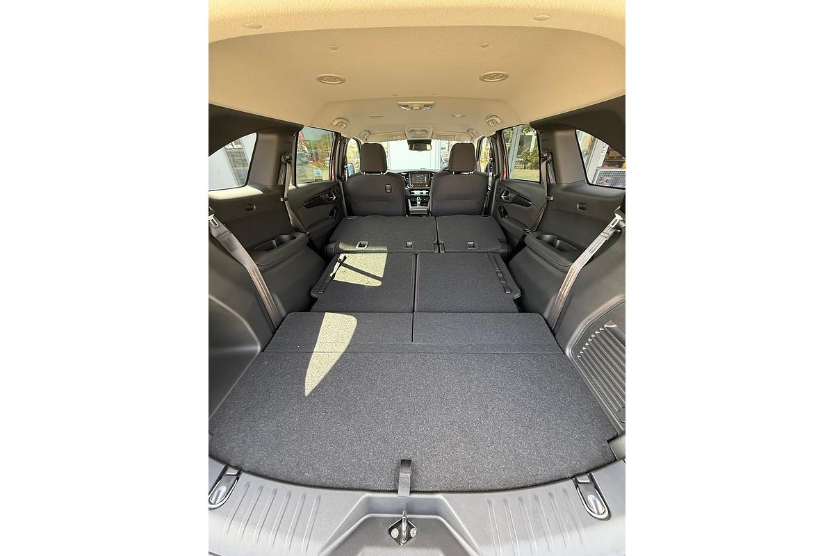 2025 Isuzu MU-X LS-U