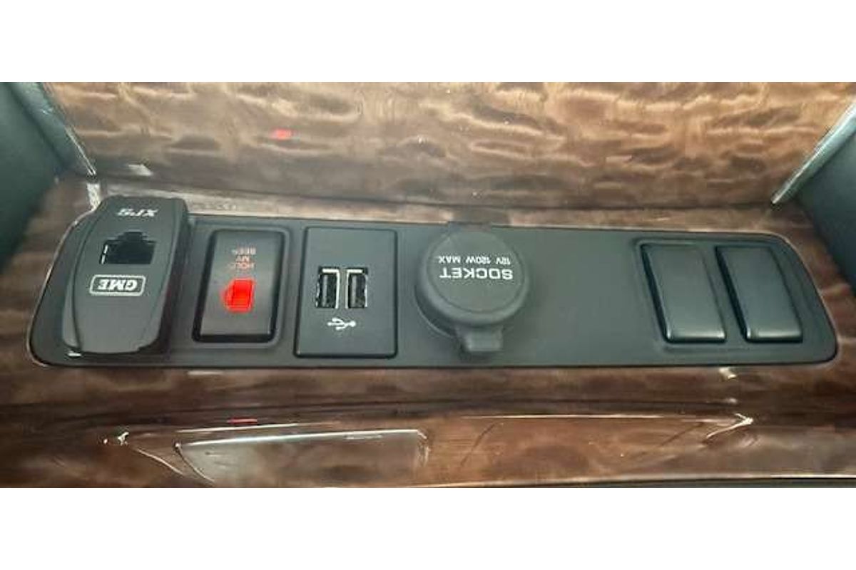 2019 Nissan Patrol Ti Y62 Series 5
