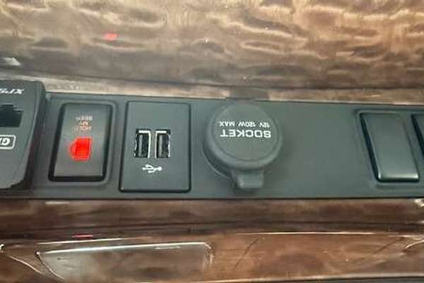 2019 Nissan Patrol Ti Y62 Series 5