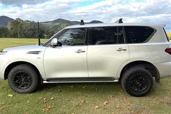 2019 Nissan Patrol Ti Y62 Series 5