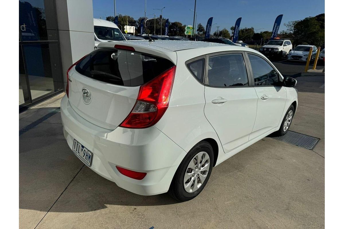 2014 Hyundai Accent Active RB2