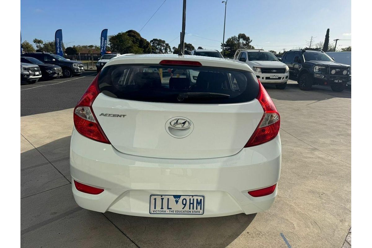 2014 Hyundai Accent Active RB2