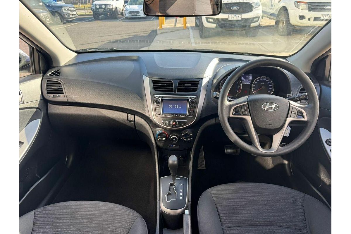 2014 Hyundai Accent Active RB2