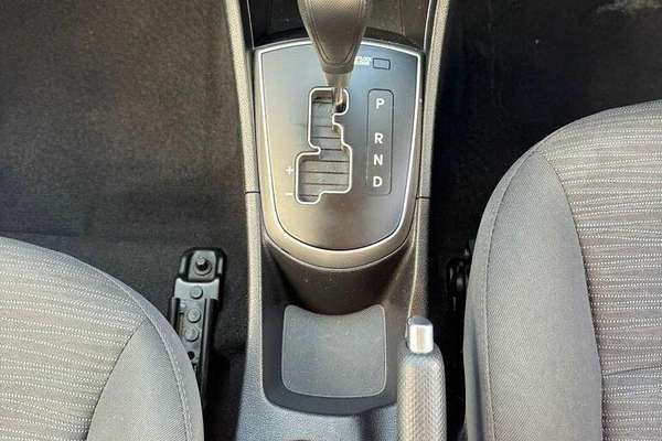 2014 Hyundai Accent Active RB2
