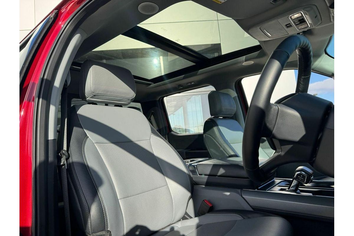 2023 Ford F-150 Lariat 4X4 SWB
