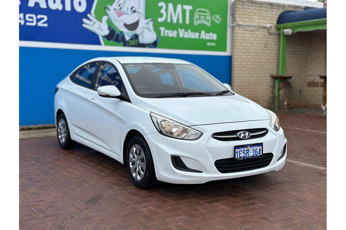 2015 Hyundai Accent Active RB2