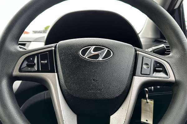 2015 Hyundai Accent Active RB2