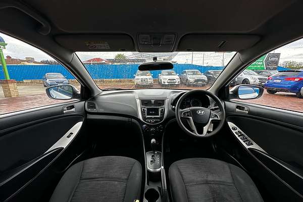 2015 Hyundai Accent Active RB2