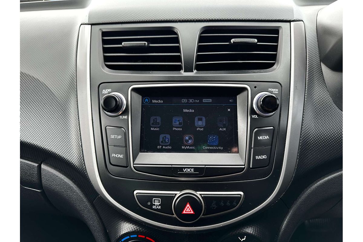 2015 Hyundai Accent Active RB2