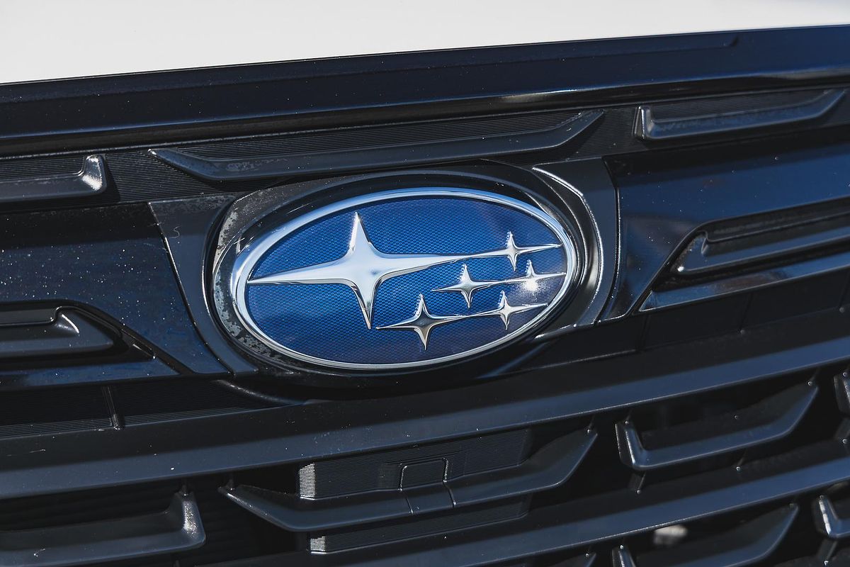 2023 Subaru Forester 2.5i 50 Years Edition S5