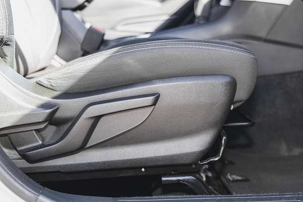 2023 Subaru Forester 2.5i 50 Years Edition S5