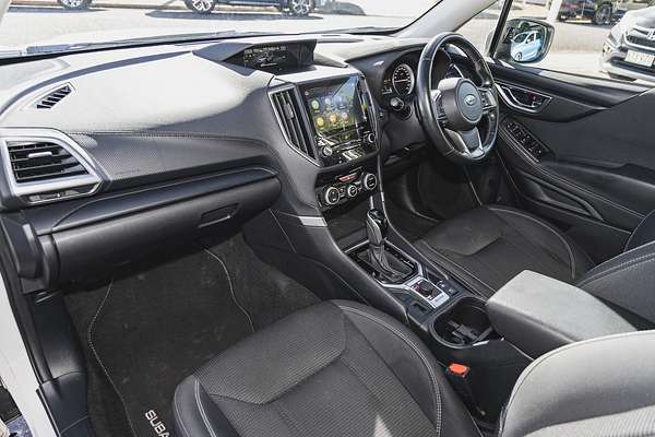 2023 Subaru Forester 2.5i 50 Years Edition S5