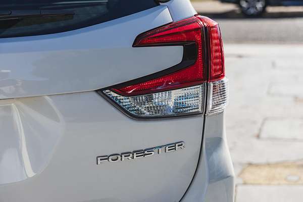 2023 Subaru Forester 2.5i 50 Years Edition S5