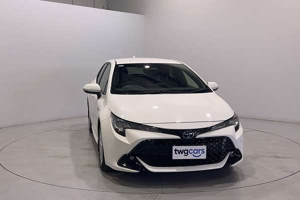 2023 Toyota Corolla SX Hybrid ZWE219R