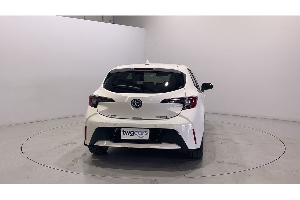 2023 Toyota Corolla SX Hybrid ZWE219R
