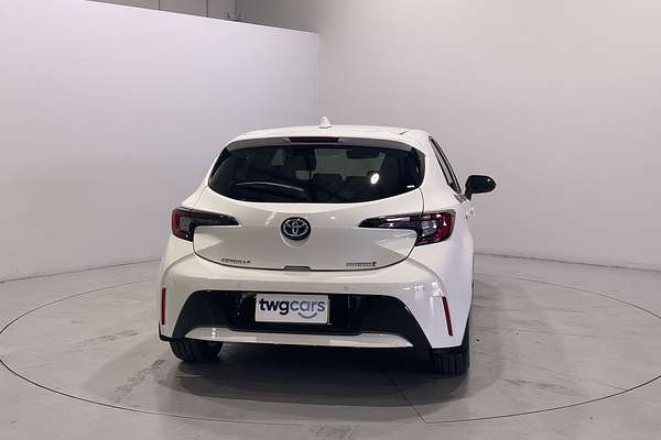 2023 Toyota Corolla SX Hybrid ZWE219R