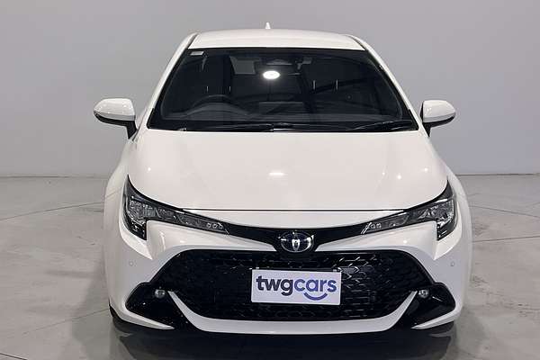2023 Toyota Corolla SX Hybrid ZWE219R