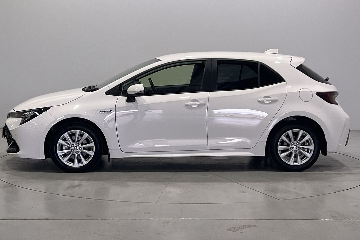 2023 Toyota Corolla SX Hybrid ZWE219R