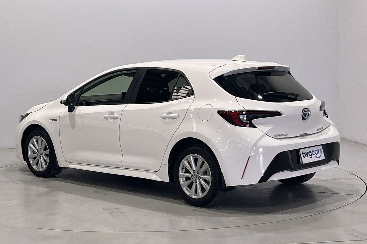 2023 Toyota Corolla SX Hybrid ZWE219R