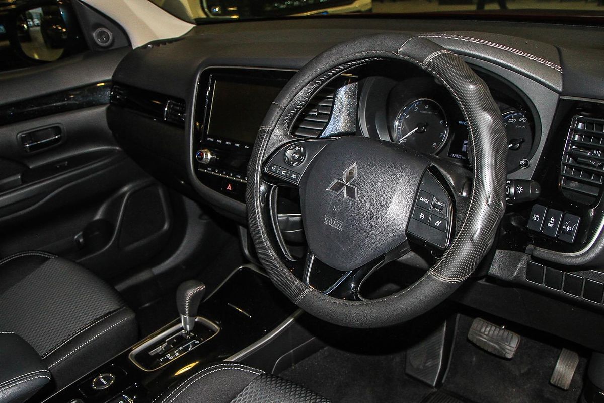 2020 Mitsubishi Outlander ES ZL