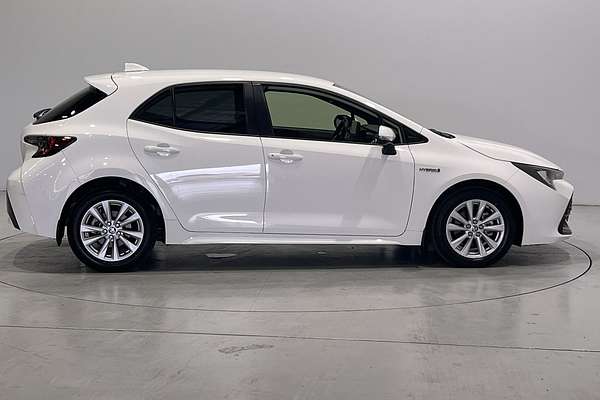 2023 Toyota Corolla SX Hybrid ZWE219R