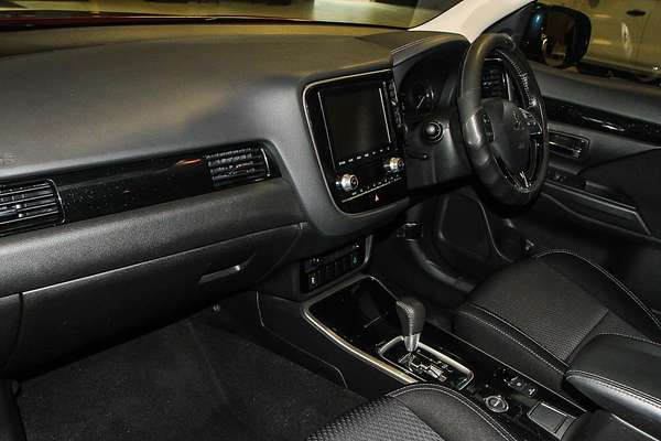 2020 Mitsubishi Outlander ES ZL