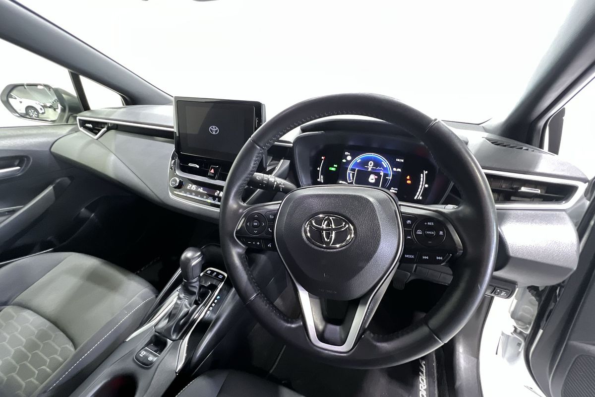 2023 Toyota Corolla SX Hybrid ZWE219R